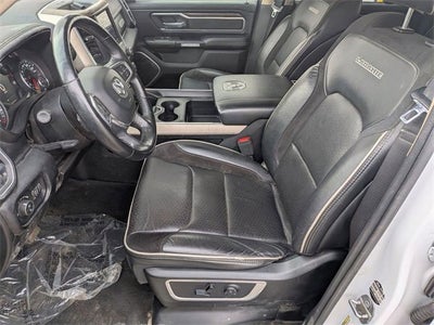 2020 RAM 1500 Laramie Crew Cab 4x4 5'7" Box