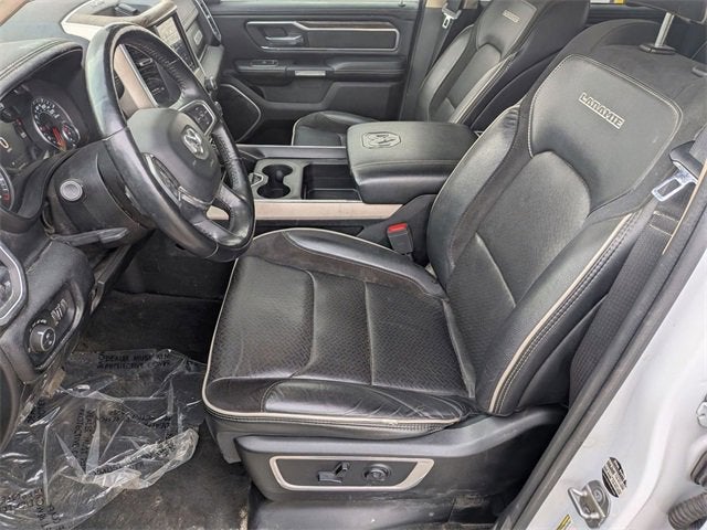 2020 RAM 1500 Laramie Crew Cab 4x4 5'7" Box