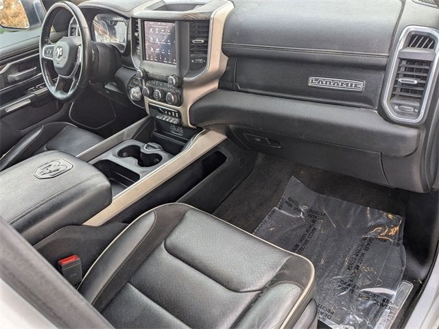 2020 RAM 1500 Laramie Crew Cab 4x4 5'7" Box