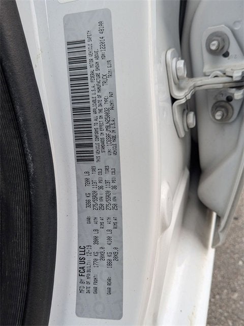 2020 RAM 1500 Laramie Crew Cab 4x4 5'7" Box