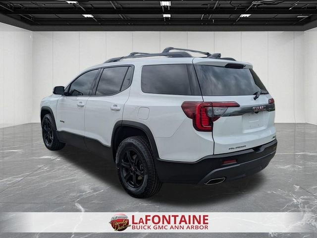 2021 GMC Acadia AT4
