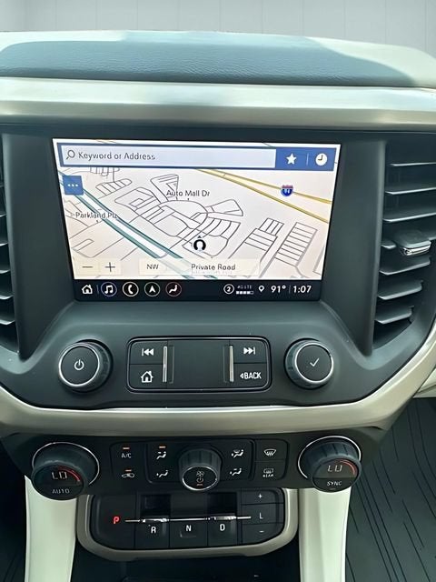 2023 GMC Acadia Denali