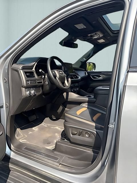 2024 GMC Yukon XL AT4