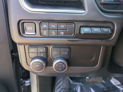 2024 GMC Yukon XL AT4