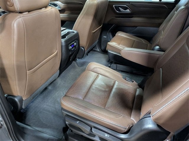 2022 Chevrolet Suburban High Country