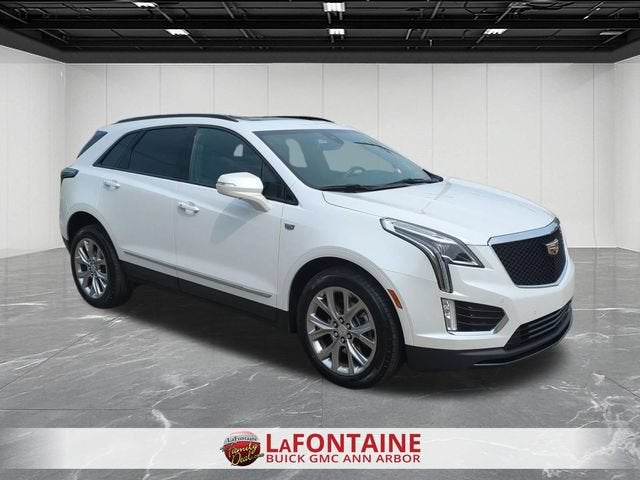 2021 Cadillac XT5 AWD Sport