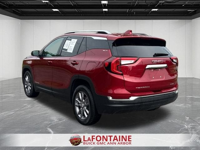 2023 GMC Terrain SLT