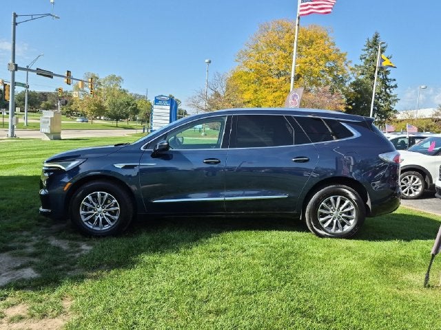 2024 Buick Enclave Essence