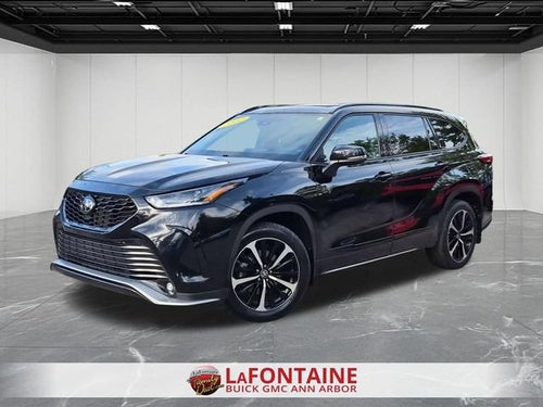 2022 Toyota Highlander XSE
