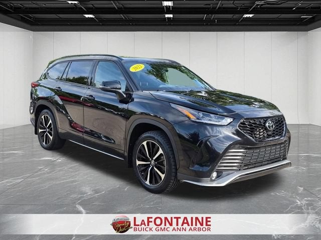 2022 Toyota Highlander XSE