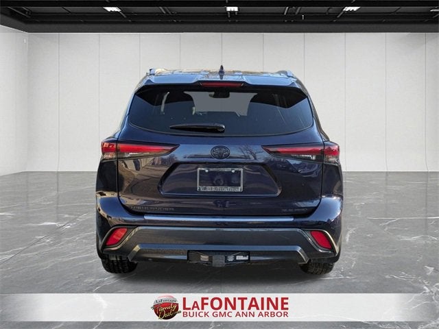 2024 Toyota Highlander XLE