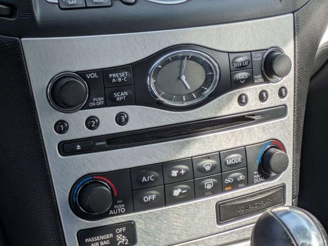 2009 INFINITI G37x x