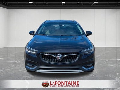 2020 Buick Regal TourX Essence