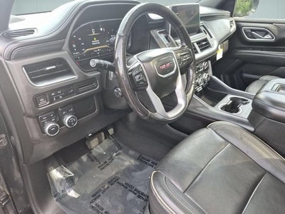 2022 GMC Yukon SLT