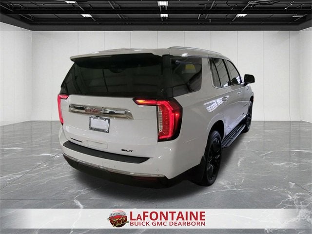 2023 GMC Yukon SLT
