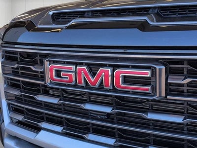 2025 GMC Sierra 2500 HD AT4