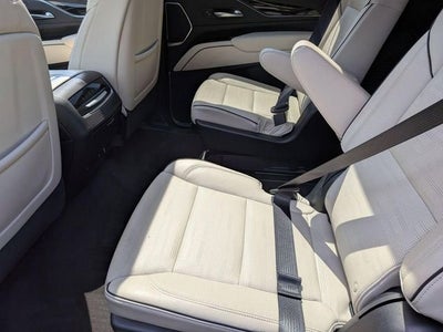 2023 Cadillac Escalade Sport