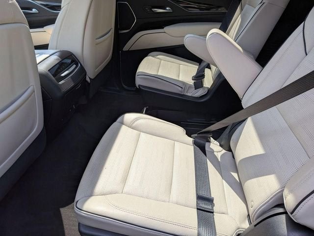 2023 Cadillac Escalade Sport