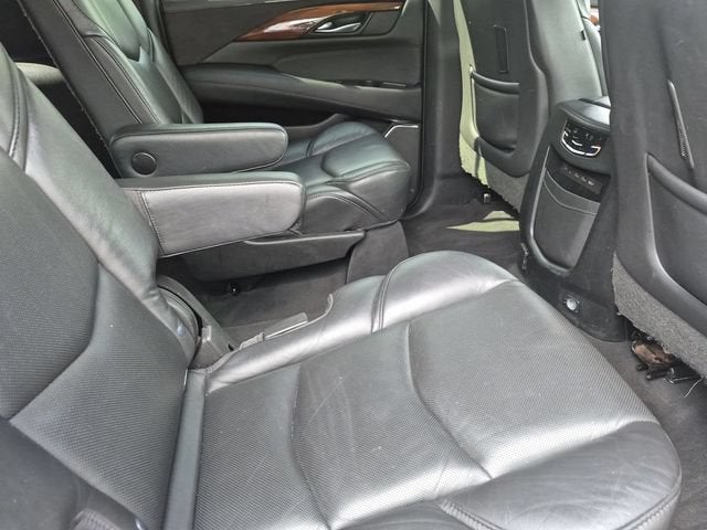 2017 Cadillac Escalade ESV Luxury