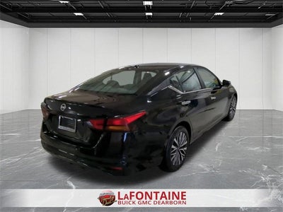 2025 Nissan Altima SV FWD