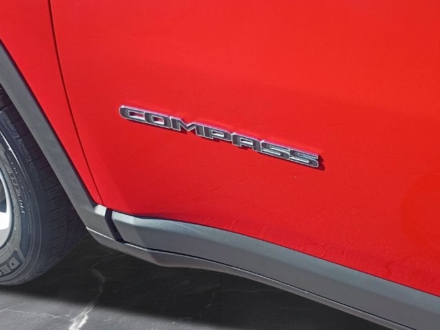 2021 Jeep Compass Latitude FWD
