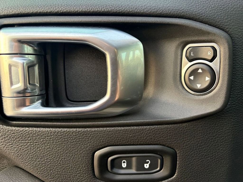 2022 Jeep Wrangler 4xe Unlimited Sahara 4x4