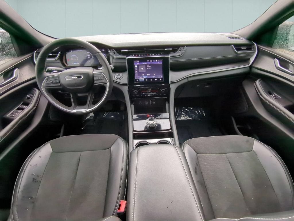 2023 Jeep Grand Cherokee L Altitude 4x4