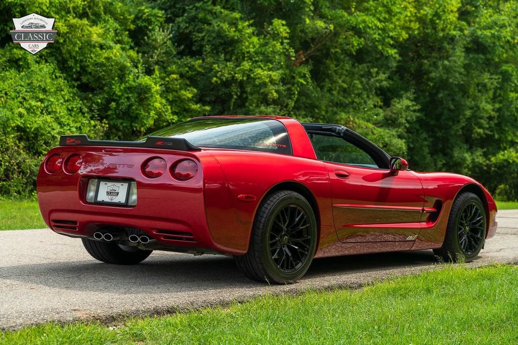 2001 Chevrolet Corvette 2DR CPE