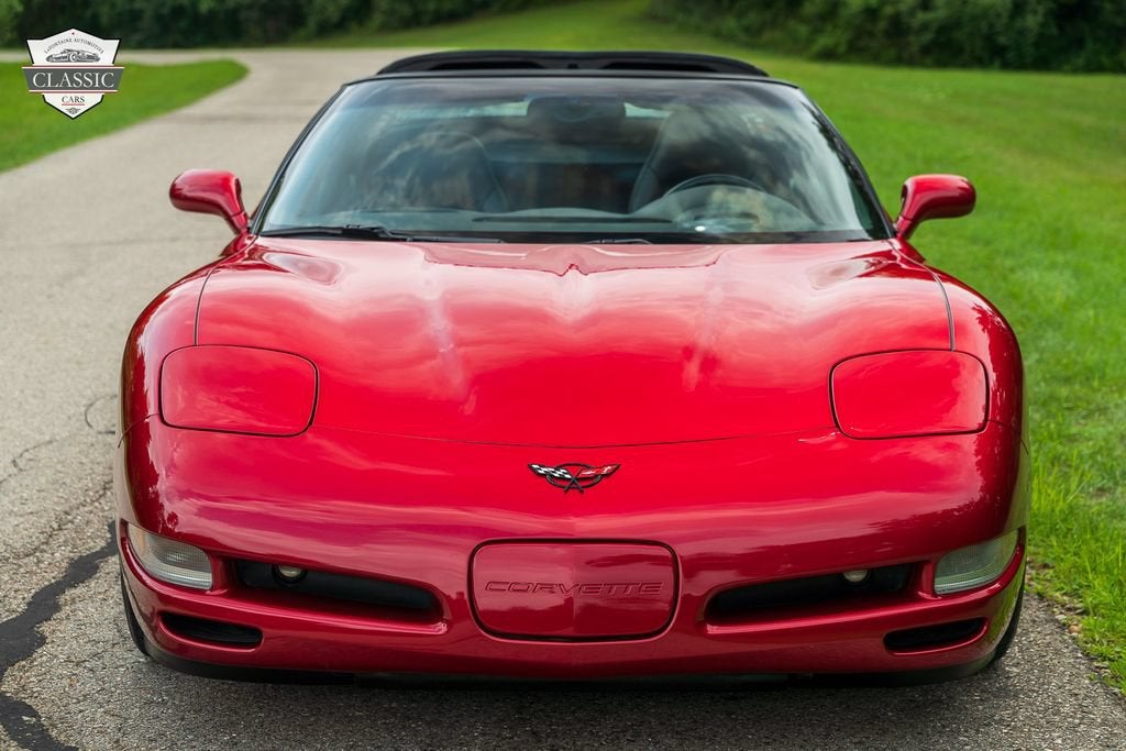 2001 Chevrolet Corvette 2DR CPE
