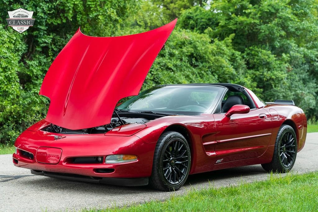 2001 Chevrolet Corvette 2DR CPE