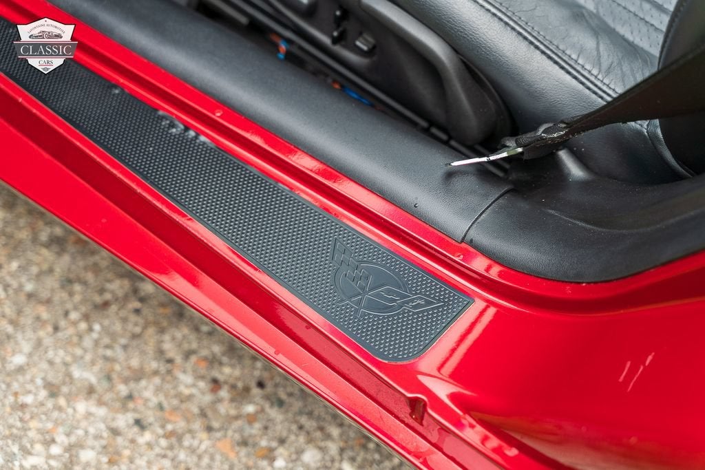 2001 Chevrolet Corvette 2DR CPE