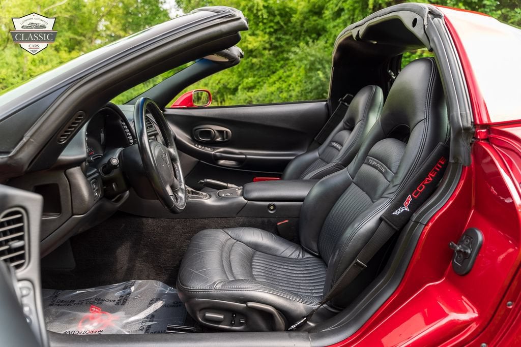 2001 Chevrolet Corvette 2DR CPE