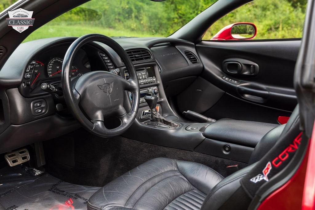 2001 Chevrolet Corvette 2DR CPE