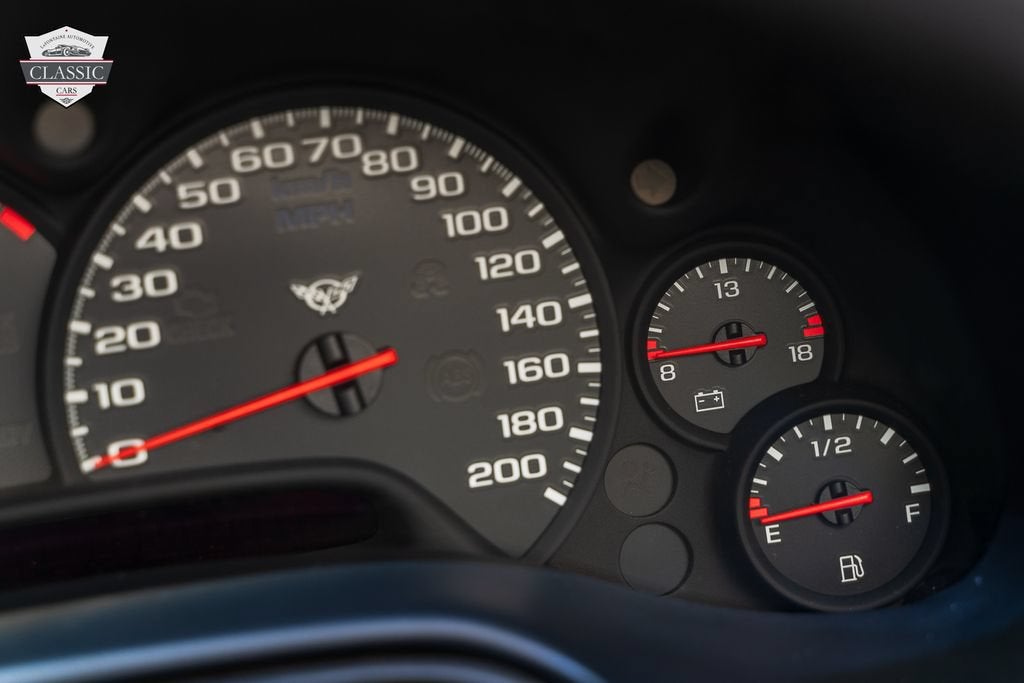 2001 Chevrolet Corvette 2DR CPE