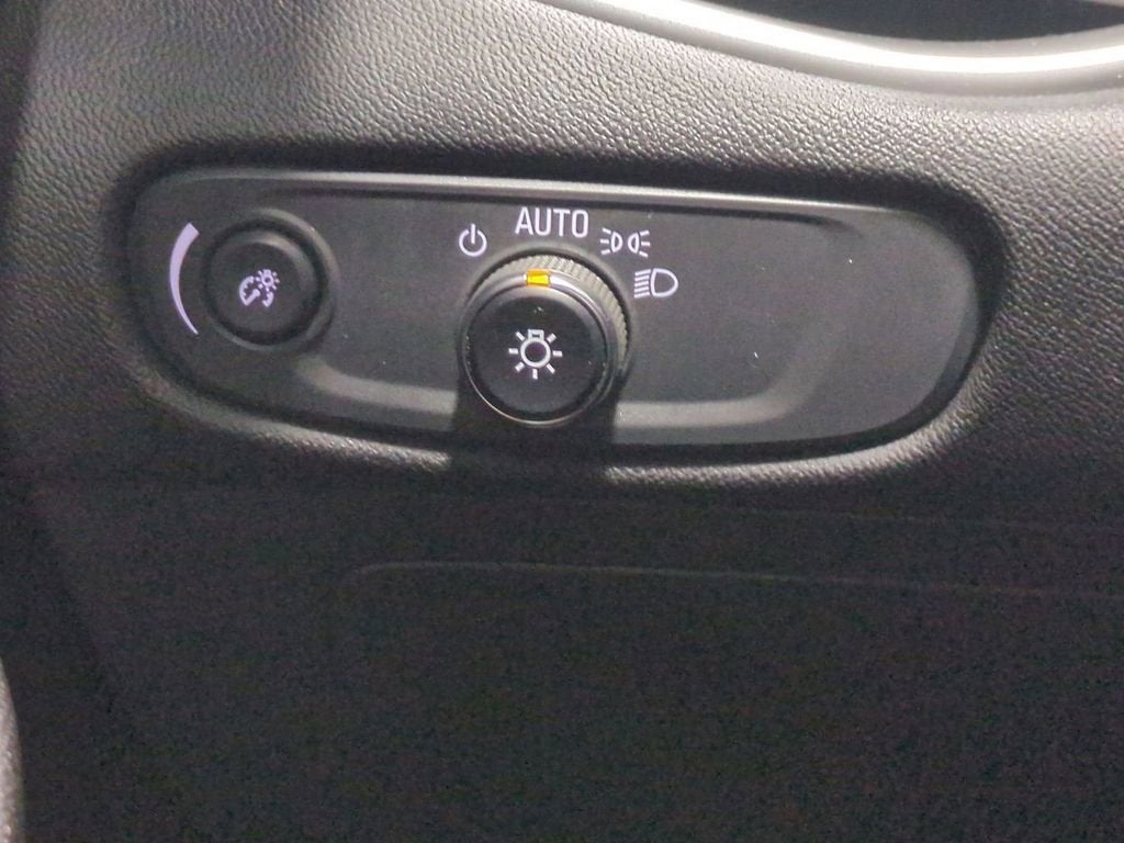 2023 Chevrolet Malibu RS