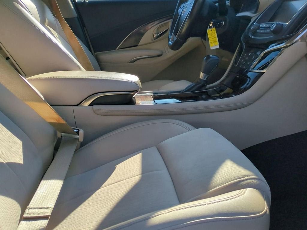 2015 Buick LaCrosse Base