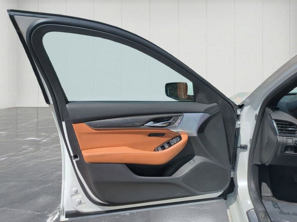 2023 Cadillac CT5 Premium Luxury