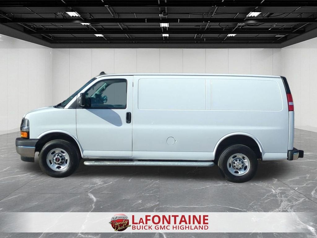 2024 Chevrolet Express Cargo 2500 WT