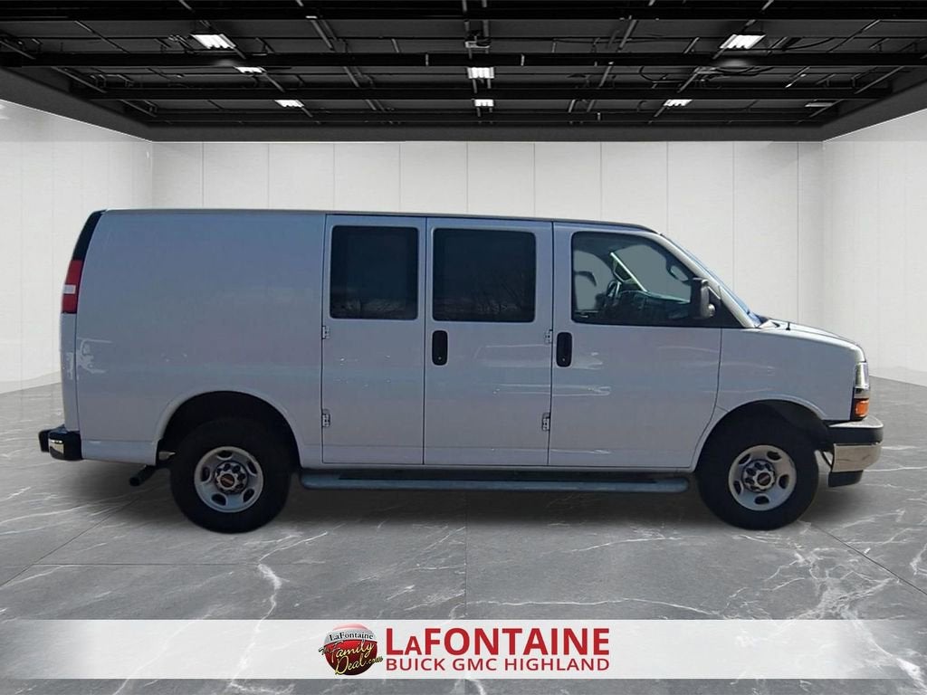 2024 Chevrolet Express Cargo 2500 WT