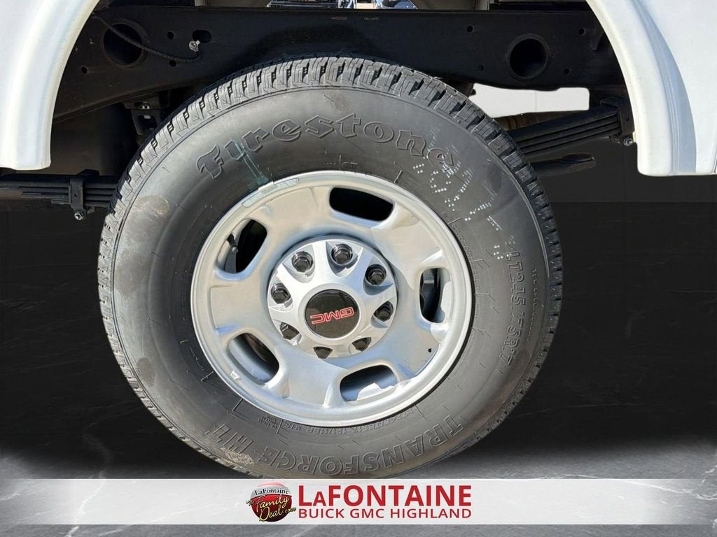 2024 GMC Sierra 2500 HD Pro