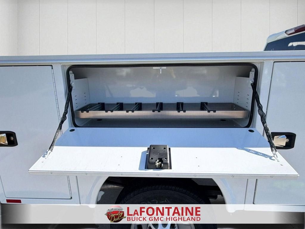 2024 GMC Sierra 2500 HD Pro