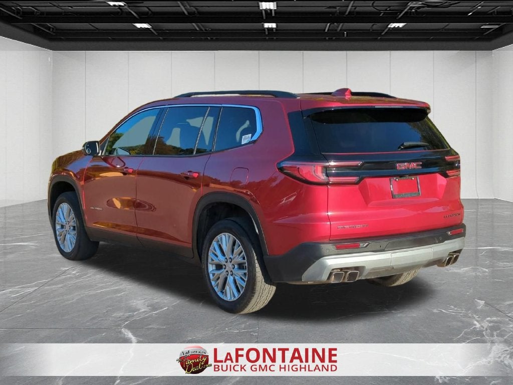 2024 GMC Acadia Elevation