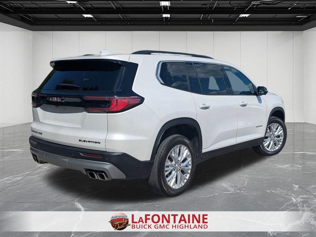 2024 GMC Acadia Elevation