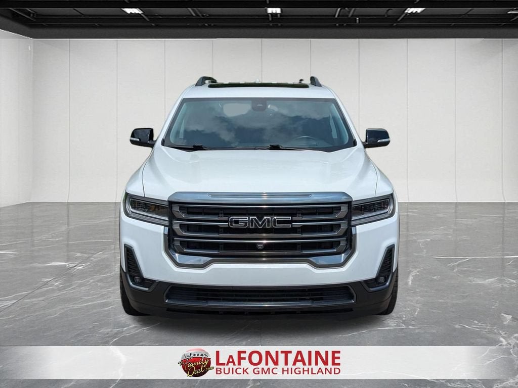 2023 GMC Acadia AT4