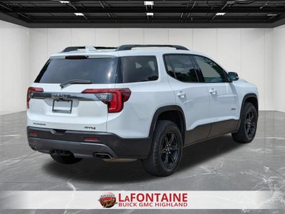 2023 GMC Acadia AT4