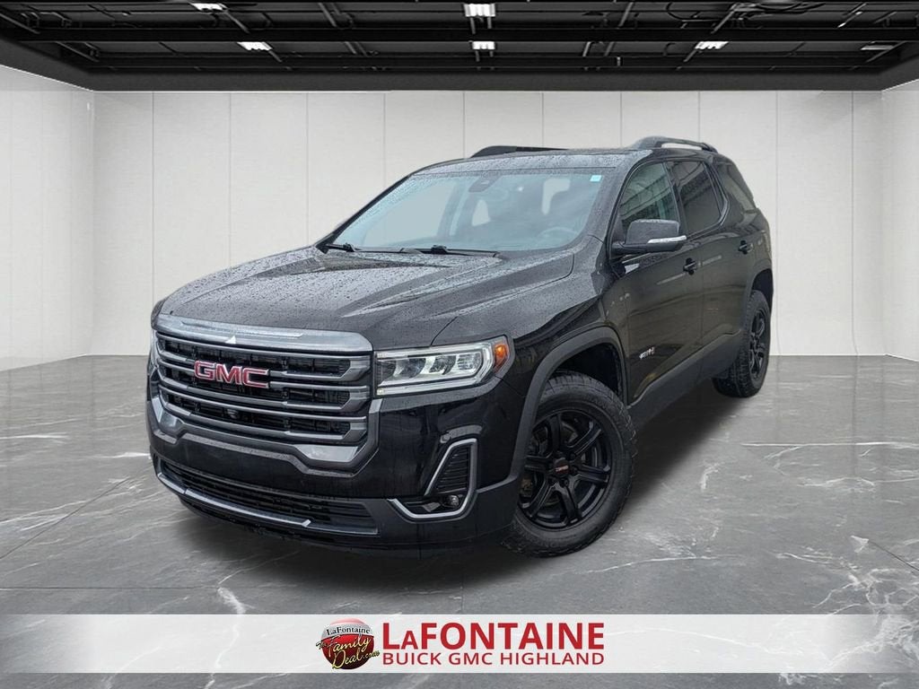 2023 GMC Acadia AT4