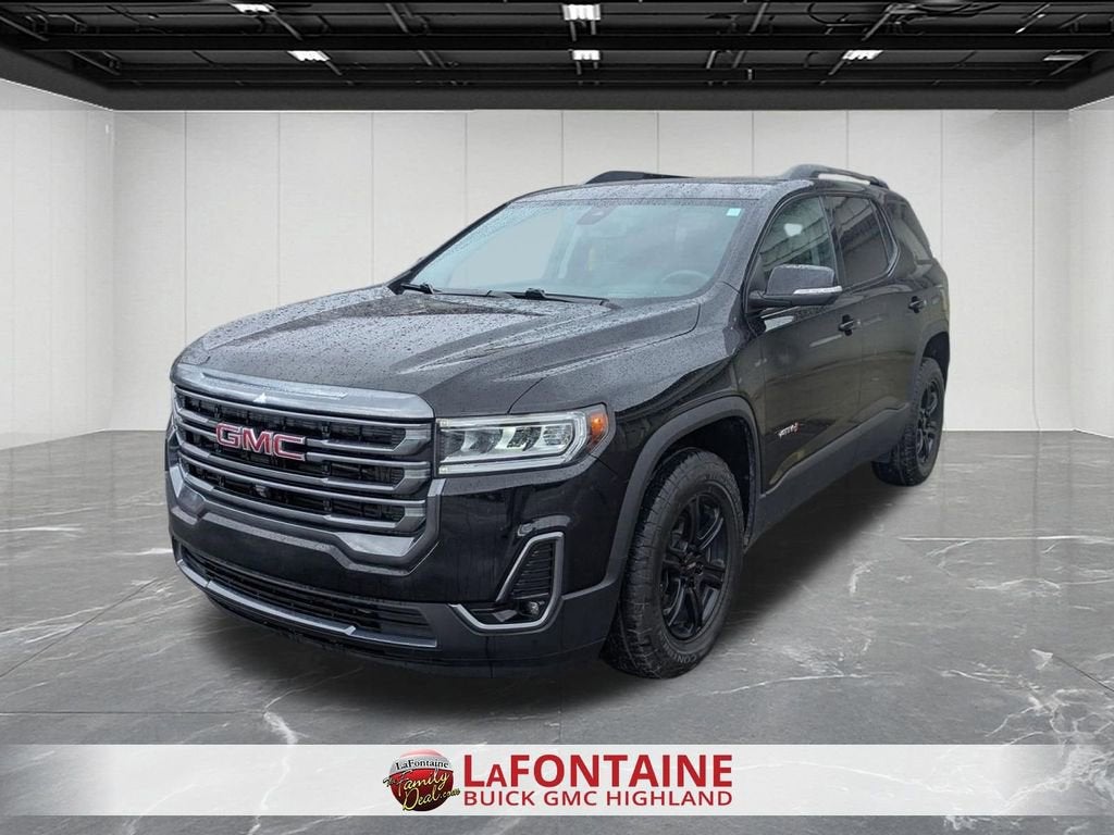 2023 GMC Acadia AT4