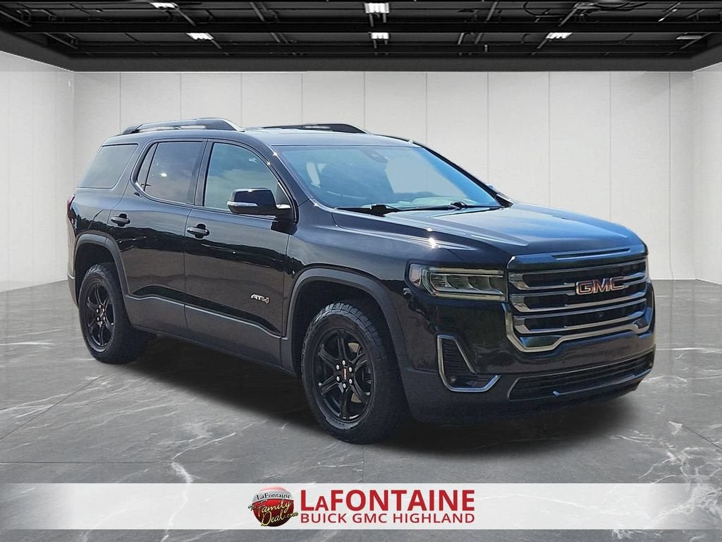 2023 GMC Acadia AT4