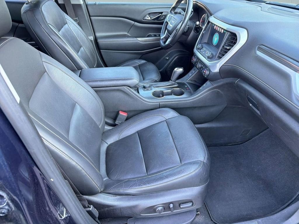 2017 GMC Acadia SLT