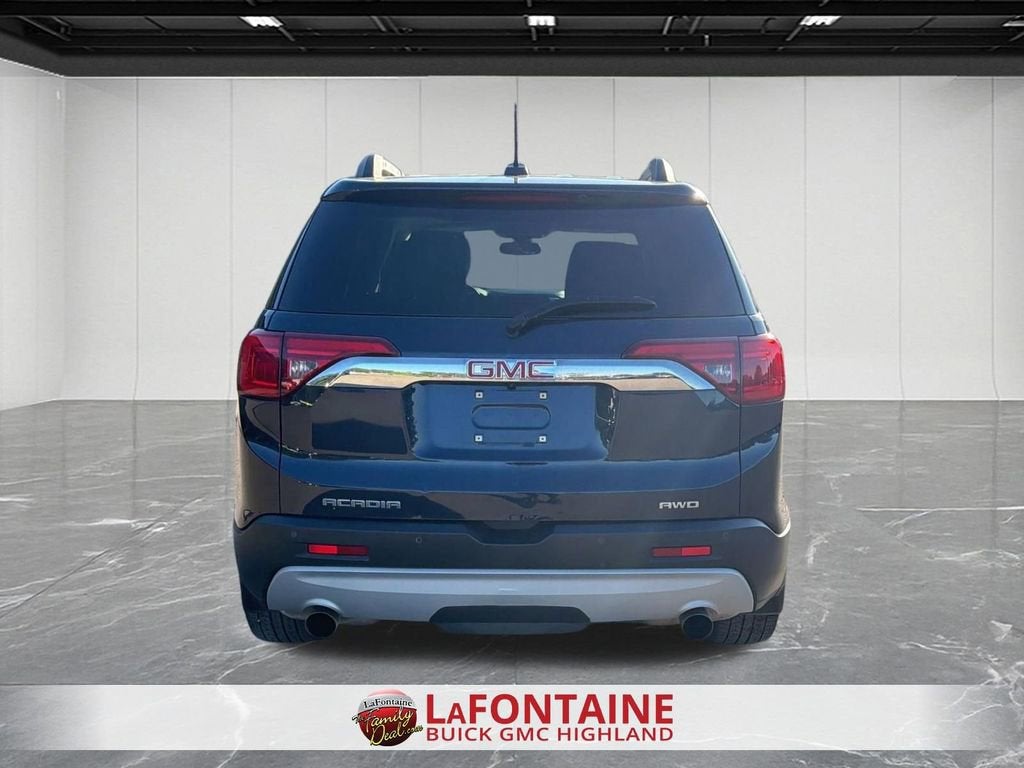 2017 GMC Acadia SLT